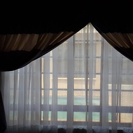 Tintech Bed & Breakfast ฟรานซิสทาวน์ ภายนอก รูปภาพ